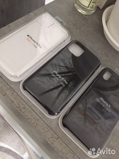 Чехол на iPhone 11 pro онигинал