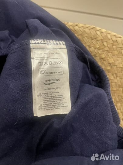 Простынь на резинке 100*200*25