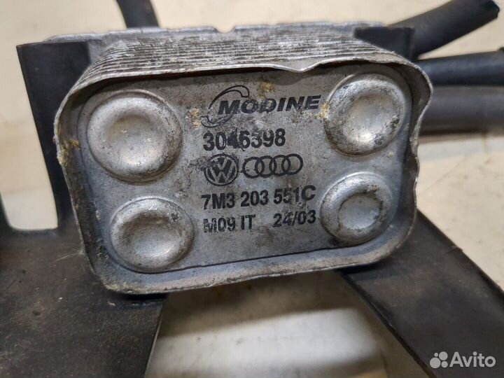 Радиатор топливный Volkswagen Sharan, 2003