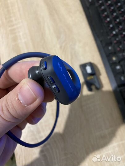 Наушники sony walkman Nw-Ws413 серые