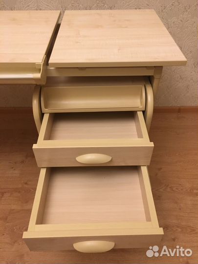 Растущая парта и стул дэми б/у