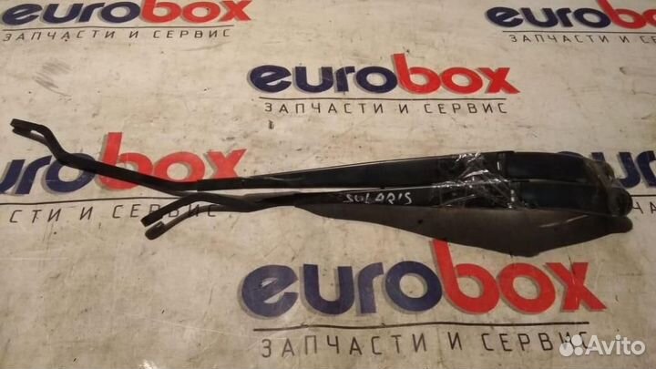 Поводок стеклоочистителя передний правый Hyundai
