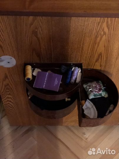 Швейная машинка ножая Подольск-142