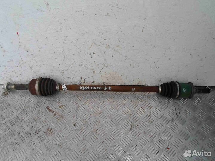 Полуось задняя правая Mitsubishi Outlander Sport A