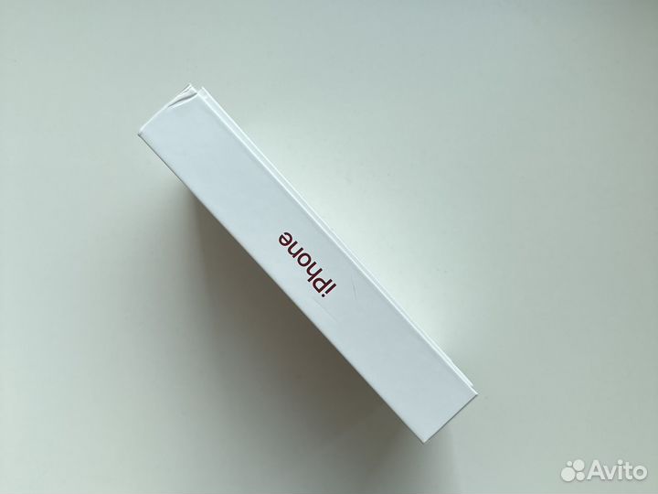 Пустые коробки от телефонов iPhone Honor