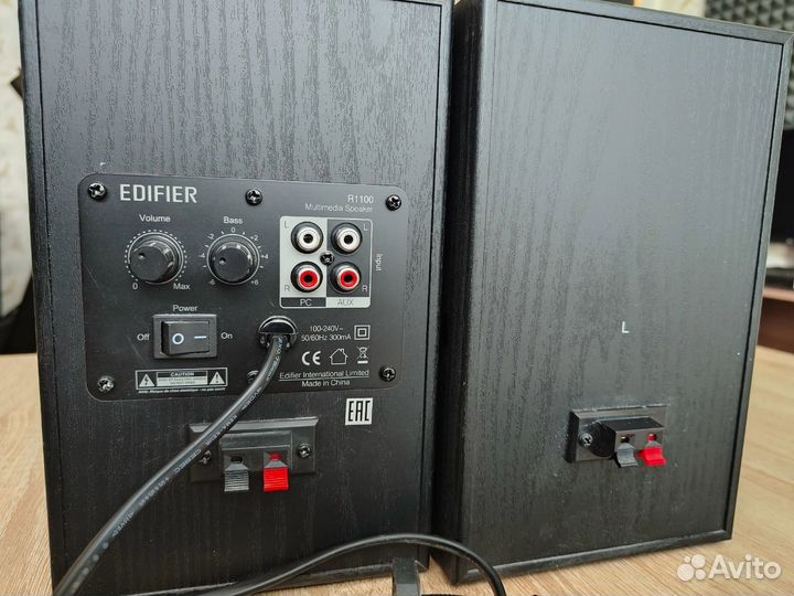 Компьютерные колонки edifier r1100