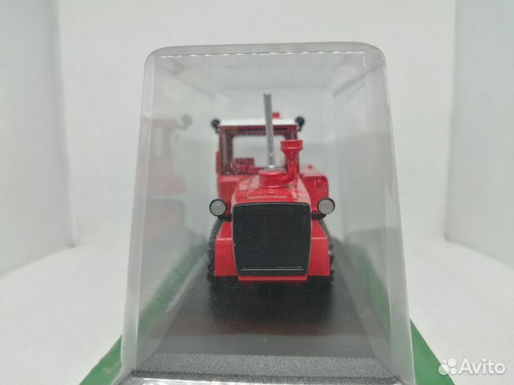 Модель Гусеничный трактор дт-175 «Волгарь»