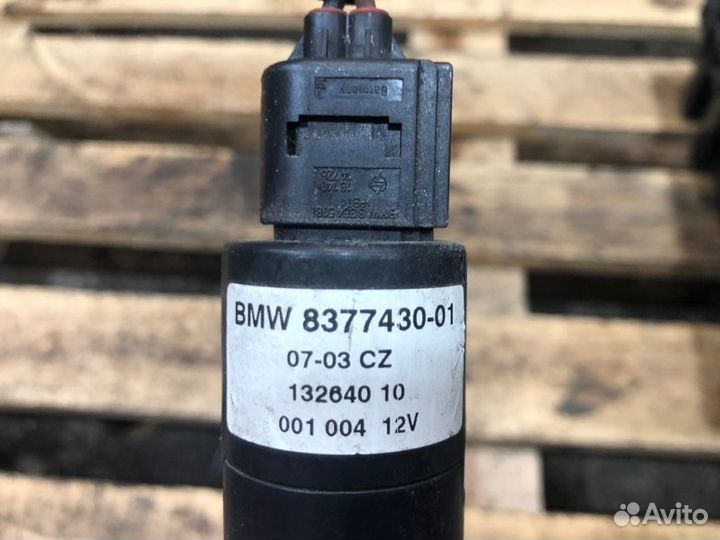 Насос омывателя фар Bmw X5 E53 M54B30 2003