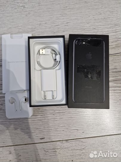 iPhone 7, 128 ГБ