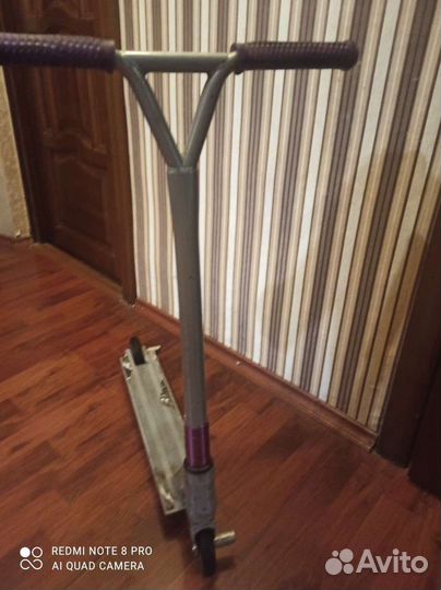 Трюковой самокат mongoose