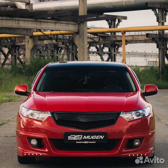 Решетка радиатора для Хонда Аккорд 8 2008-2011г.в