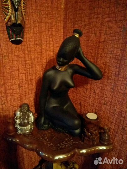 Статуэтка утро Африки