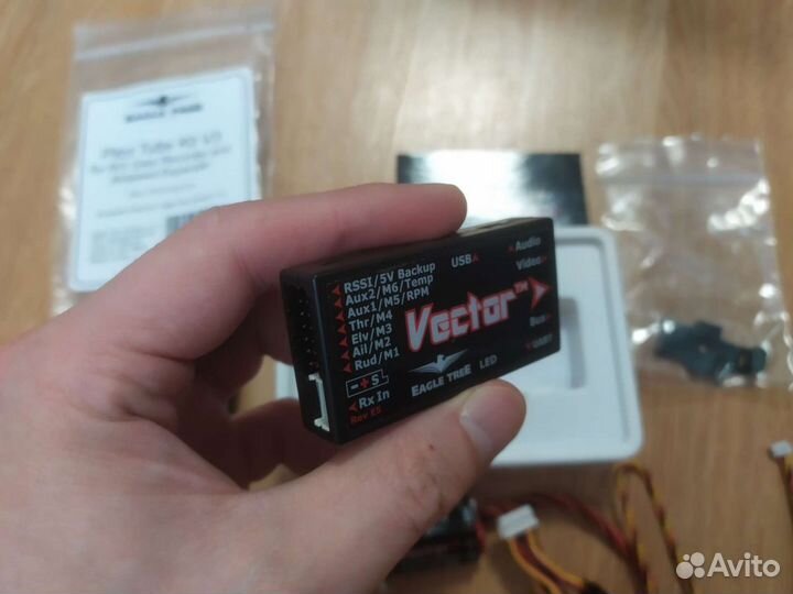 Полетный контроллер EagleTree Vector FPV OSD