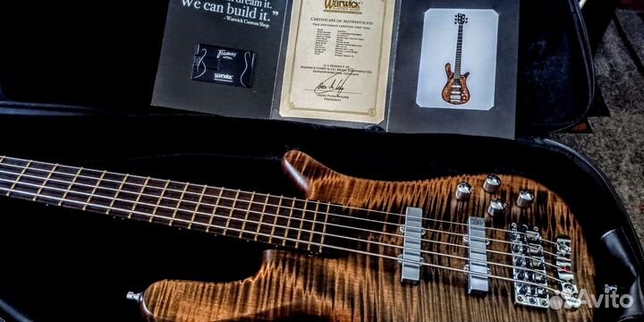 Warwick custom shop Streamer LX 5 masterbuid