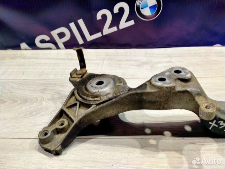 Крепление редуктора Bmw X3 E83 M54B25 01/2006