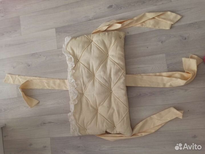 Бортики в кроватку