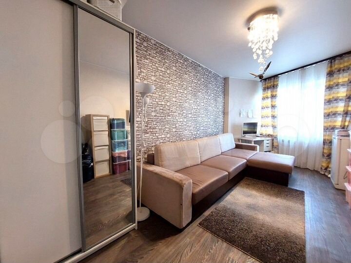 4-к. квартира, 79,8 м², 1/9 эт.