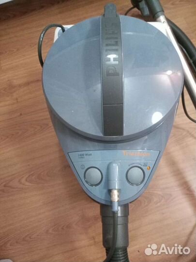 Пылесос Philips triathlon turbo 1400