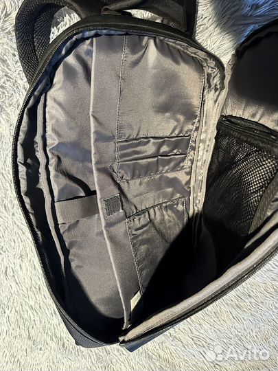 Рюкзак для ноутбука Uniqlo