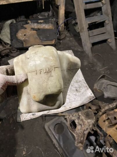 Расширительный бачок toyota corsa