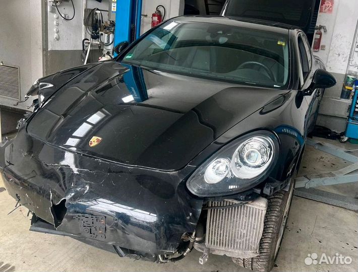 В разборе Porsche Panamera 970