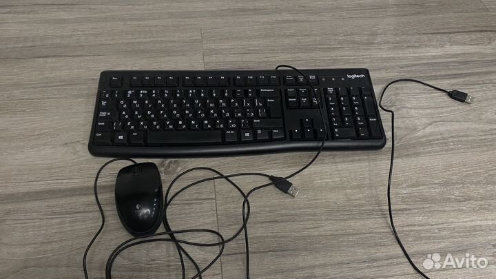 Офисная клавиатура и мышь