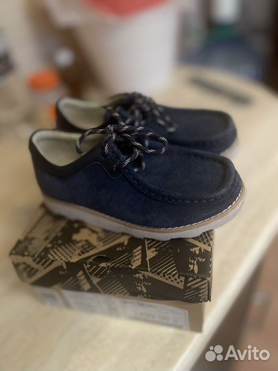 Обувь и вещи на мальчика