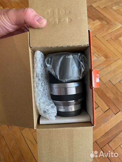 Объектив Sony 18-200mm