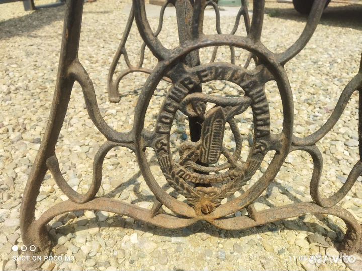 Станина от швейной машинки