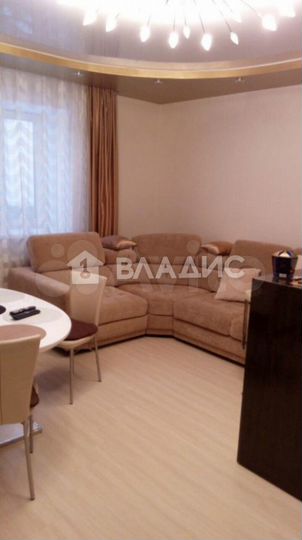 2-к. квартира, 69 м², 3/3 эт.