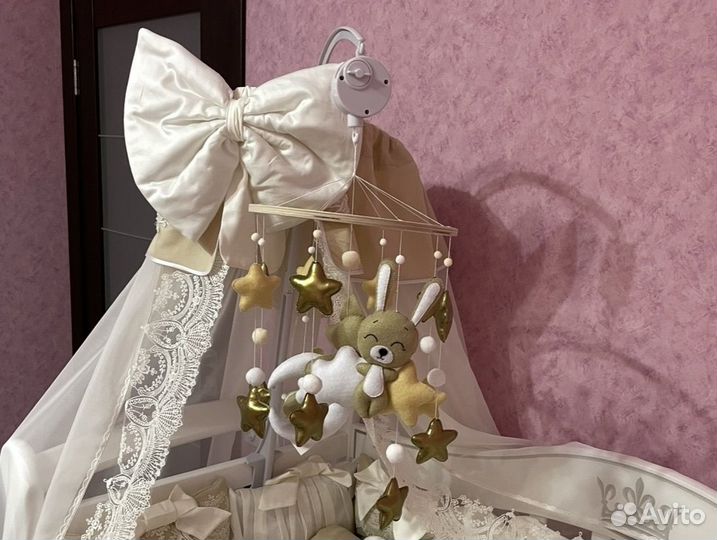 Мобиль в детскую кроватку