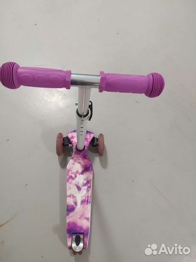 Самокат детский трехколесный