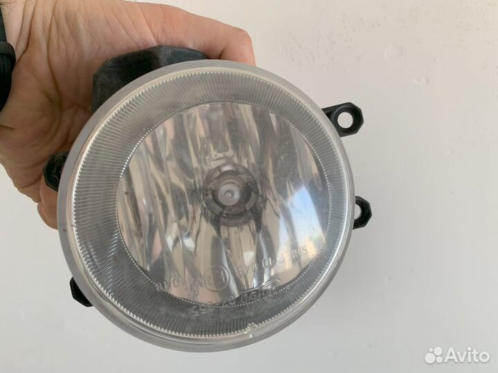 Фары противотуманные Toyota Corolla E180