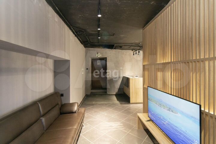 Продам помещение свободного назначения, 347.1 м²