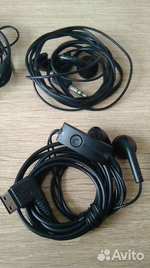 Гарнитура, наушники