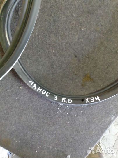 Уплотнительная резинка крышки багажника Zaz Chance