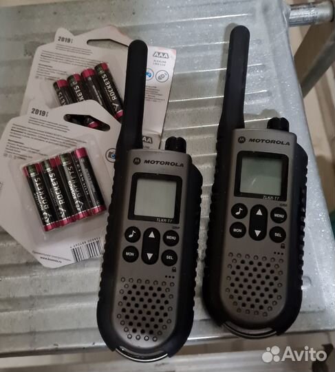 Рация Motorola tlkr-T7