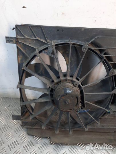 Вентилятор радиатора Jeep Compass внедорожник 2.0