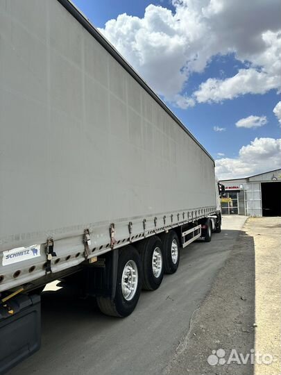 Полуприцеп шторно-бортовой Schmitz Cargobull SCS 24/L - 13.62 E B. В, 2011