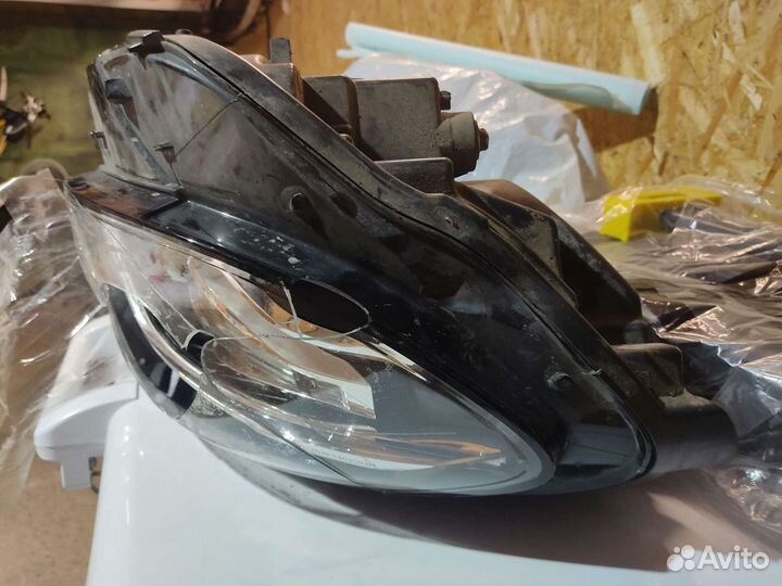 Фара правая mercedes w213 после дтп