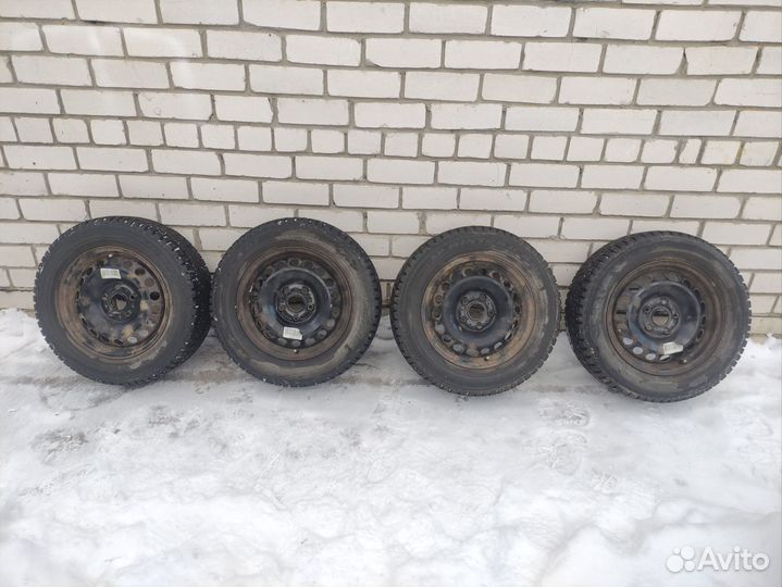 Dunlop SP Winter Ice 01 195/65 R15 95T, Япония