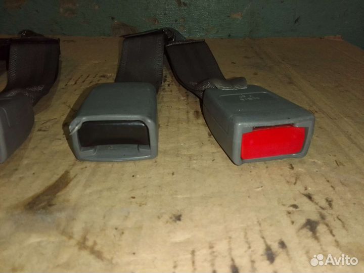 Концевик заднего ремня Chevrolet Aveo Т200