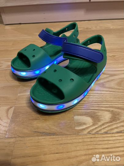 Резиновые сандалии