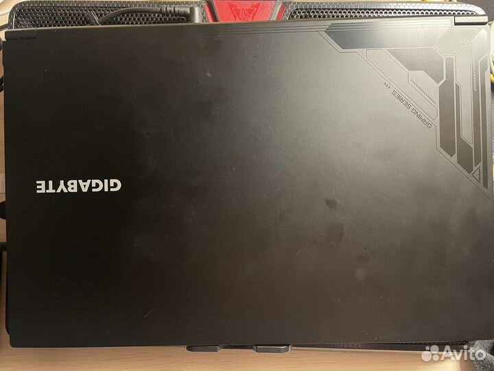 Игровой ноутбук gigabyte