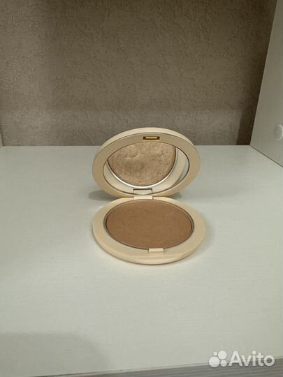 Dior хайлайтер forever couture luminizer 01