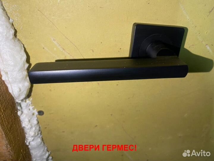 Металлическая входная дверь с установкой в подарок