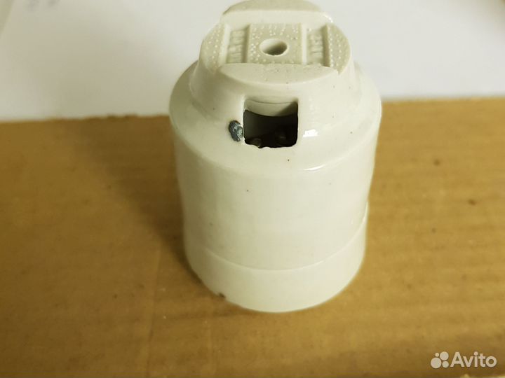 Керамический патрон Е27