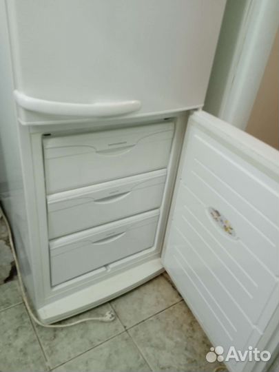 Холодильник атлант бу