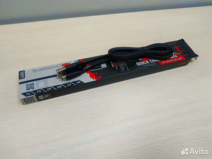 Кабель или шнур питания Micro USB