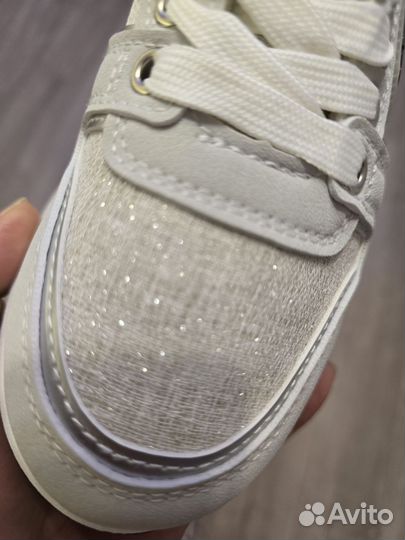 Кроссовки женские р.36-41